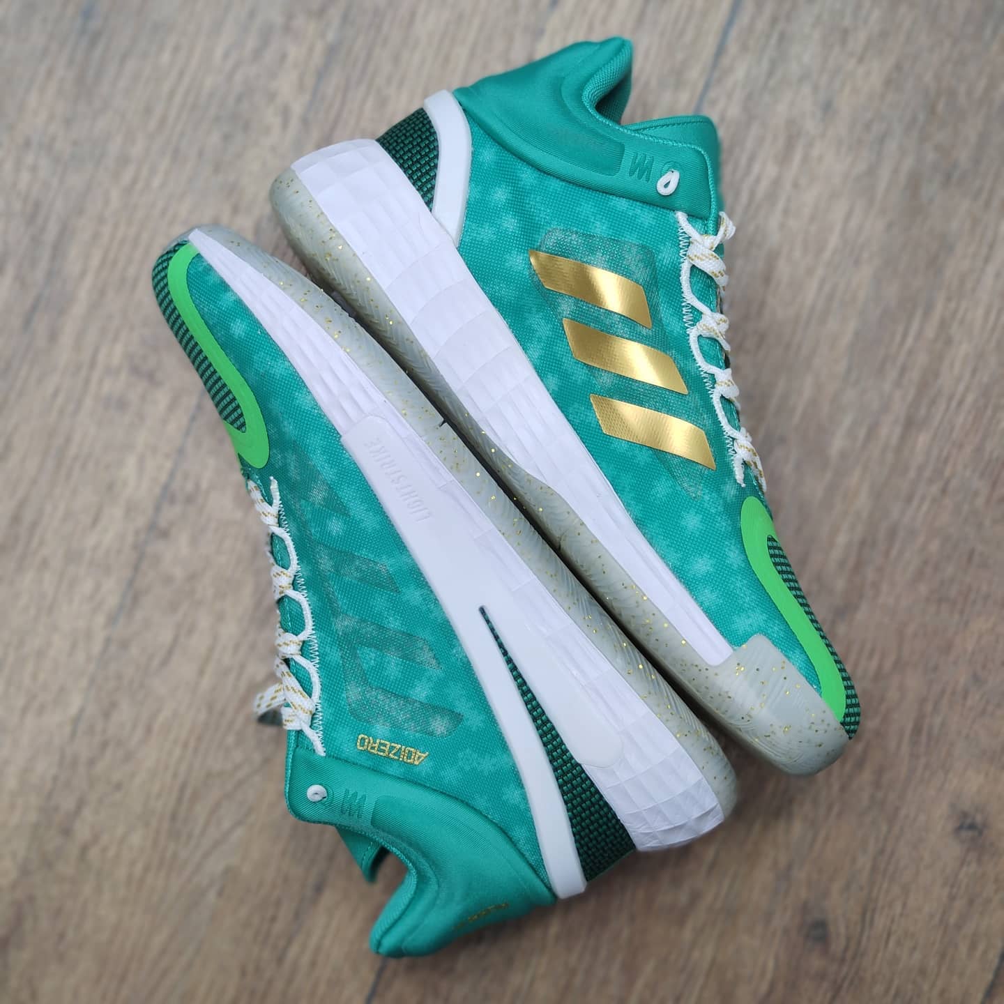 کفش بسکتبال آدیداس مدل Adidas D Rose 11