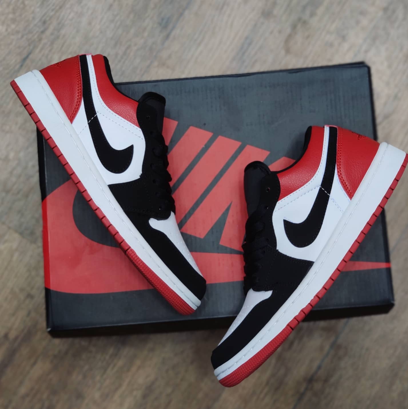 کفش بسکتبال نایک مدل Nike Air Jordan1 Low