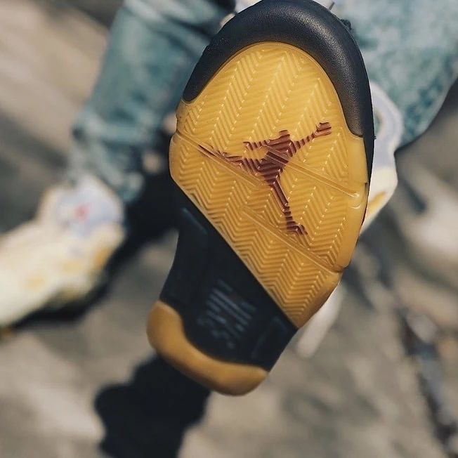 کفش بسکتبال نایک مدل Nike Air Jordan 5