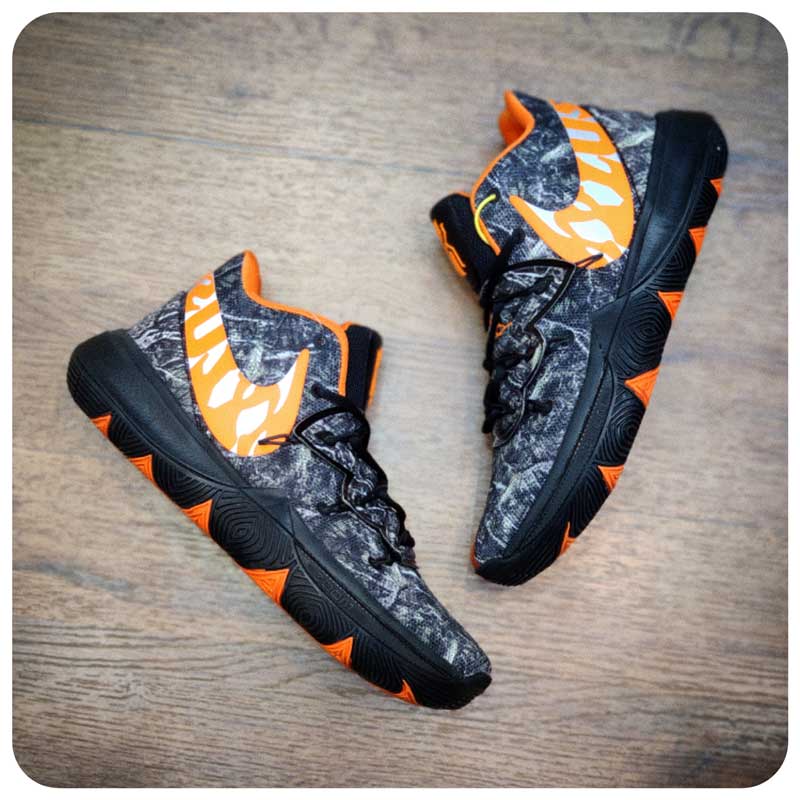 Nike Kyrie 5 basketball shoes