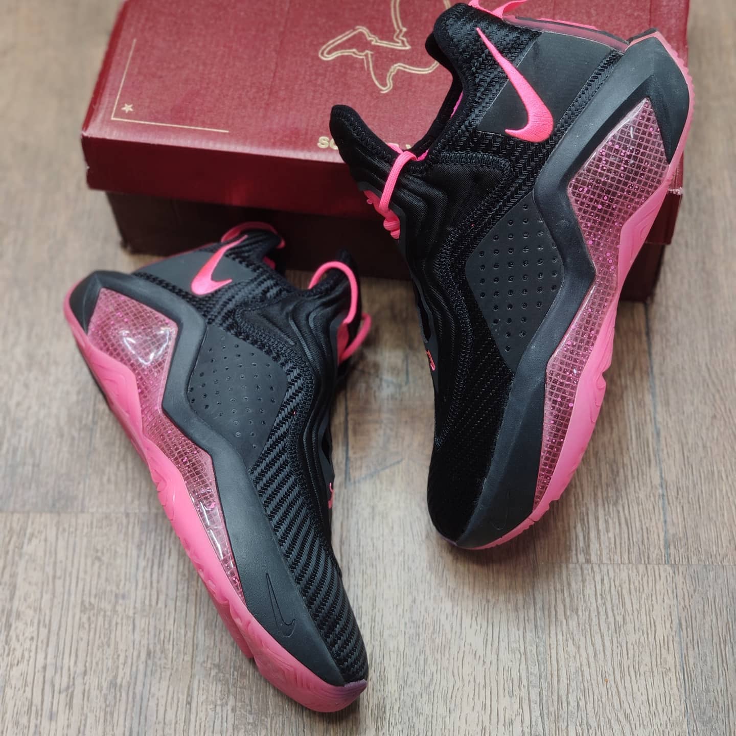 کفش بسکتبال نایک مدل Nike Lebron Soldier 14