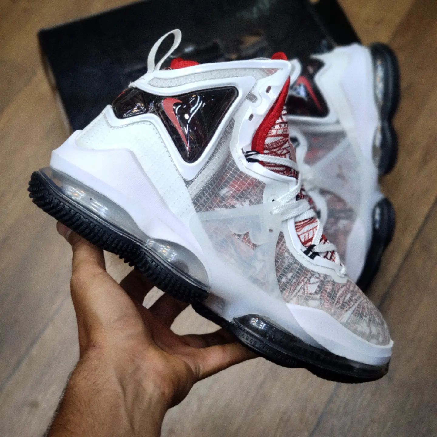 کفش بسکتبال نایک مدل Nike LeBron 19