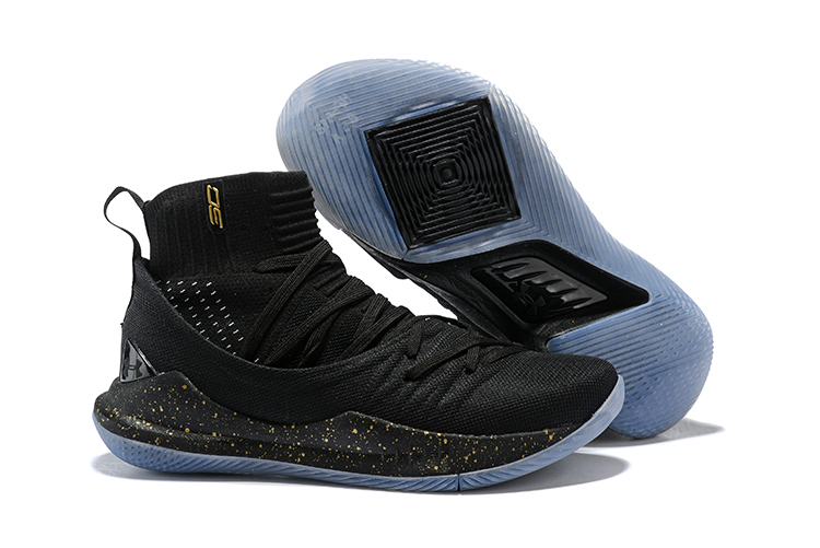 کفش بسکتبال اندرارمور curry 5