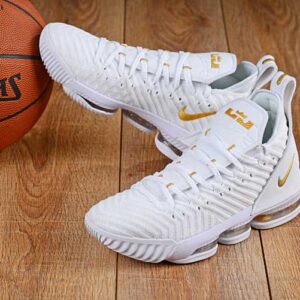 کفش بسکتبال نایک مدل Lebron 16 سفید/طلایی