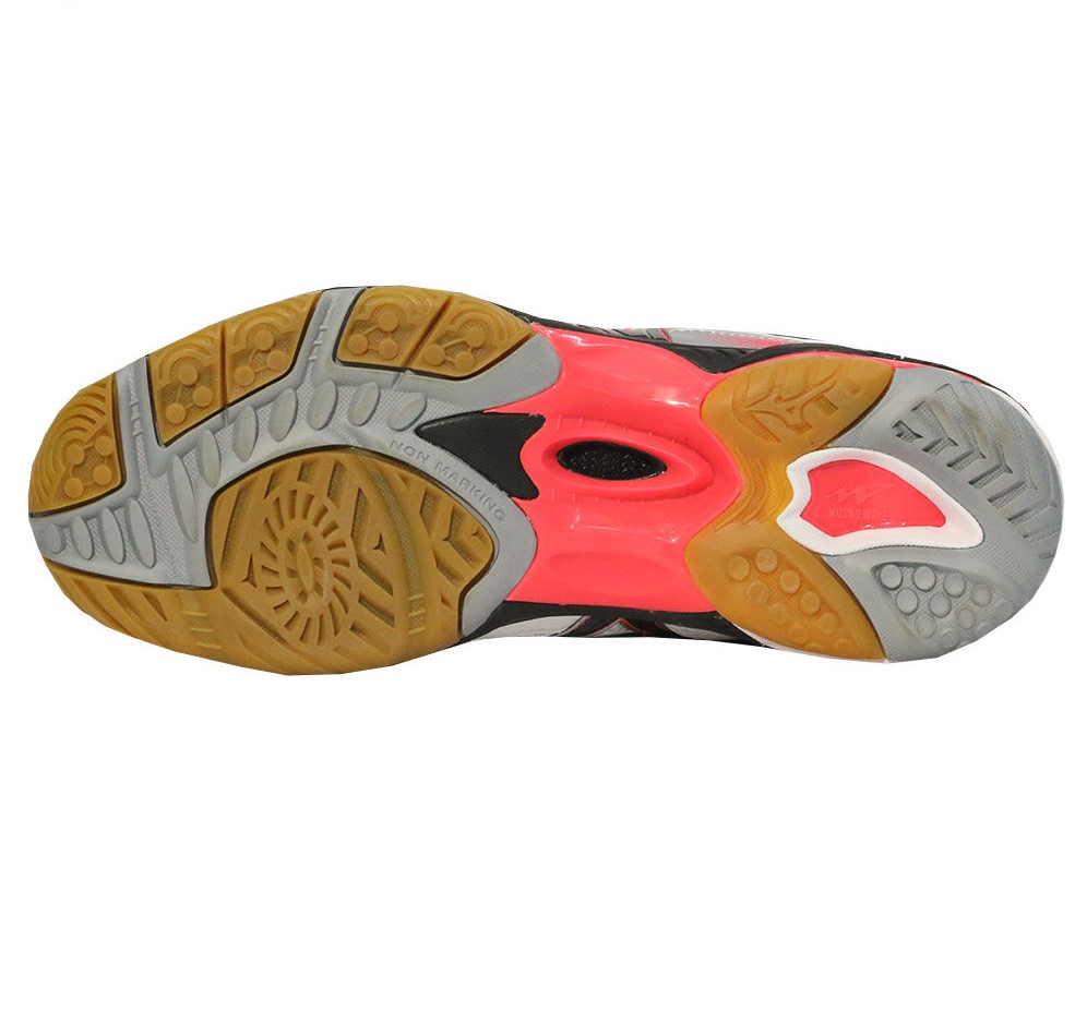 Mizuno Wave Hurricane