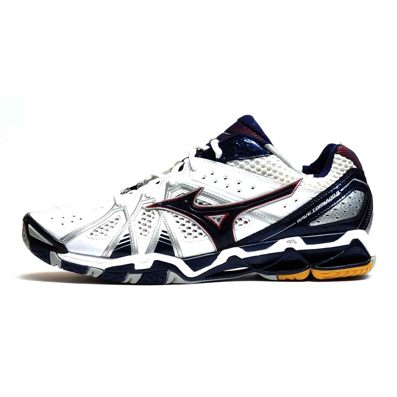 mizuno wave tornado 9