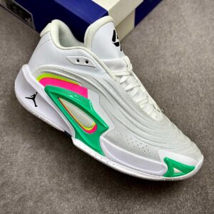 کفش بسکتبال نایک مدل Nike Jordan Luka 3